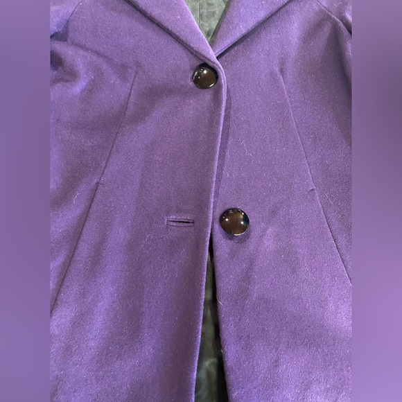 Banana Republic Coat 78% Wool - longer style, deep purple retailed 180+ - Picture 3 of 5